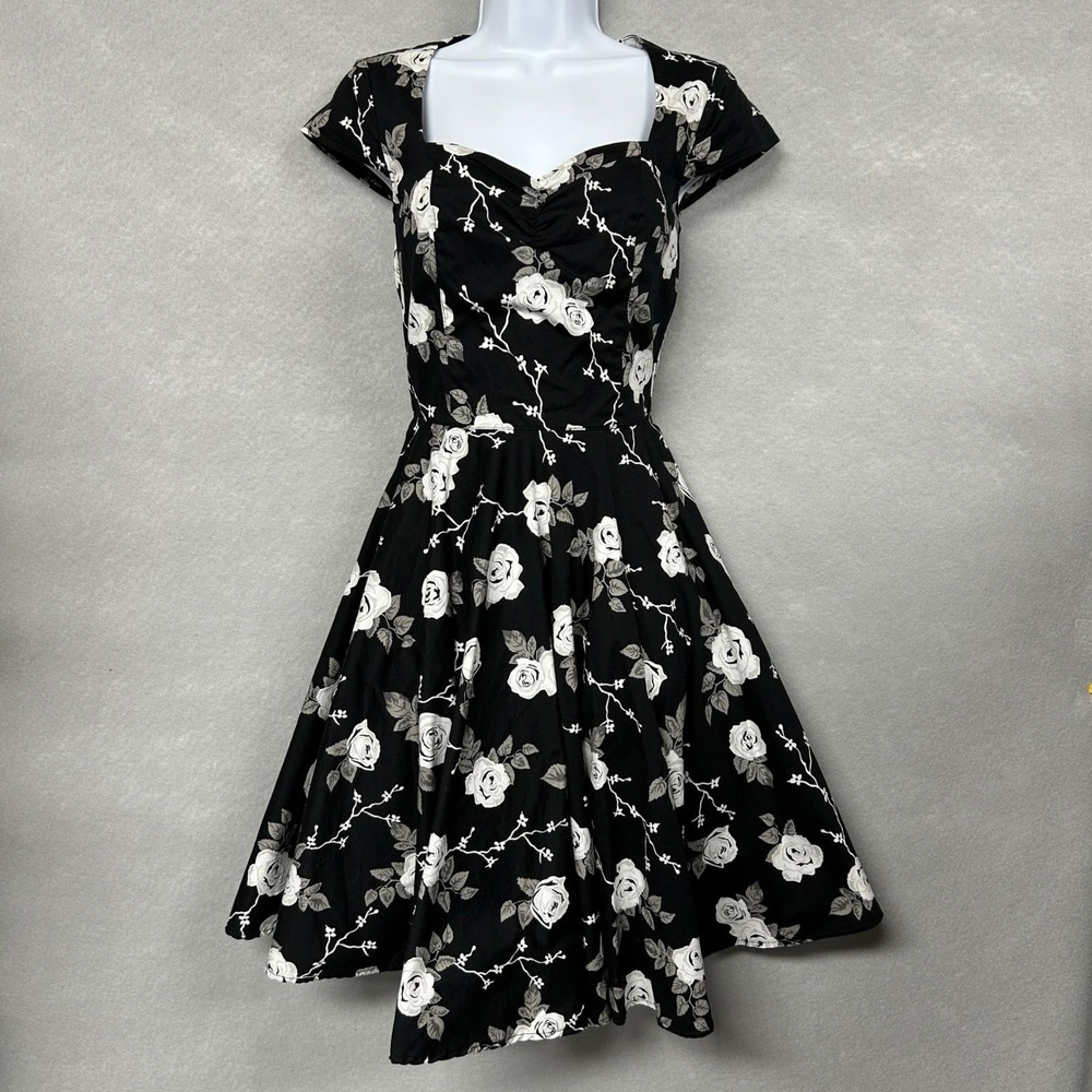 Hell Bunny Women M Vixen Dress Black Rose Floral Rockabilly Swing Retro Pockets